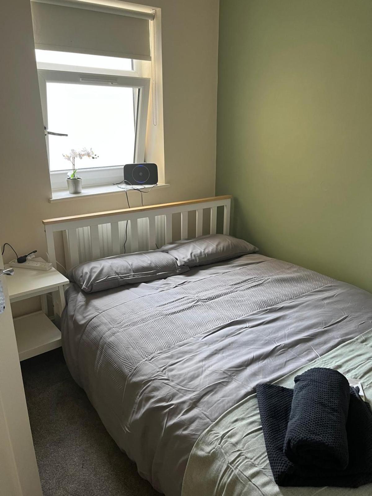 Short Term Lets From £15 Per Person Per Night Apartment Bristol Ngoại thất bức ảnh