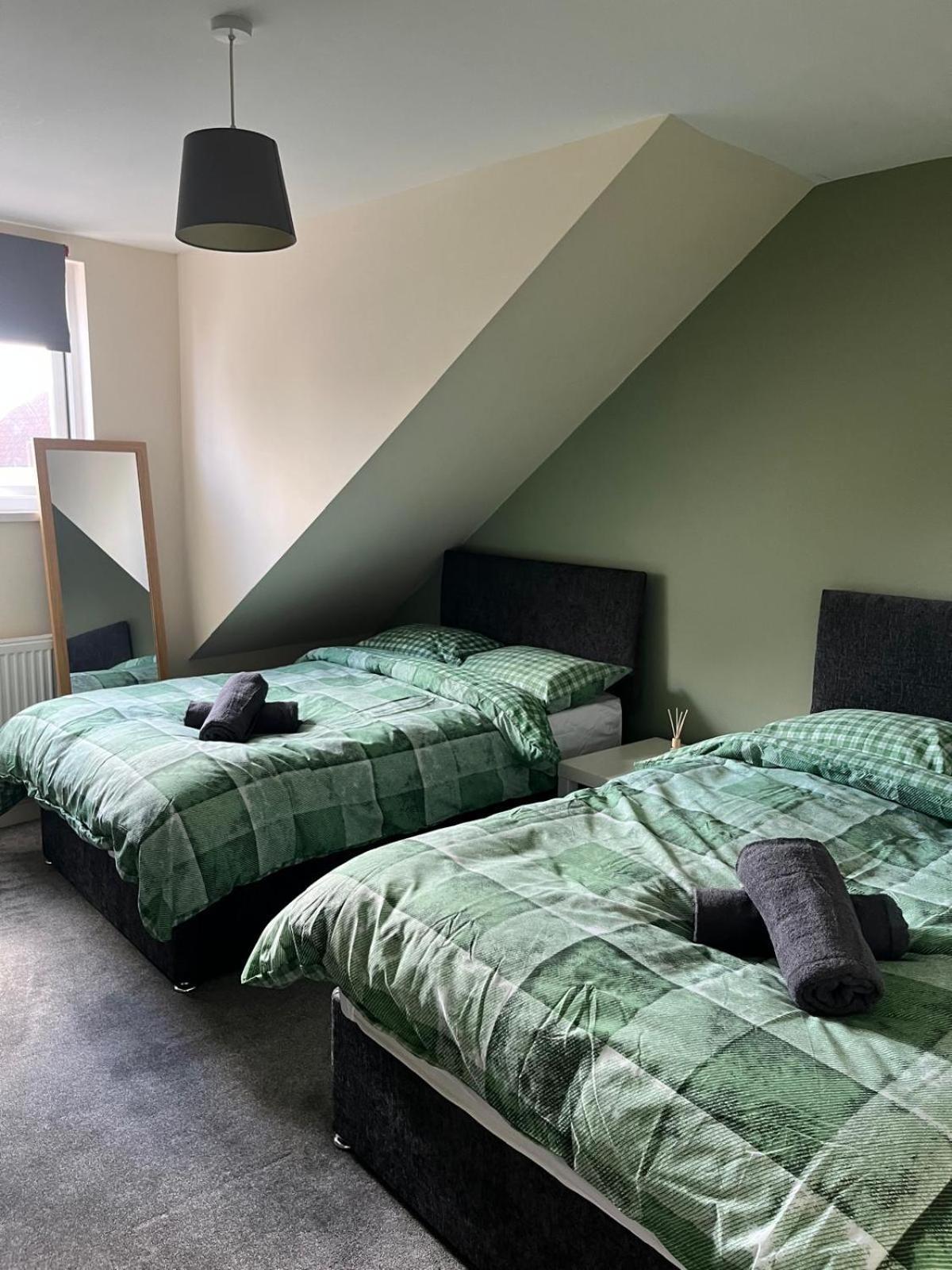 Short Term Lets From £15 Per Person Per Night Apartment Bristol Ngoại thất bức ảnh